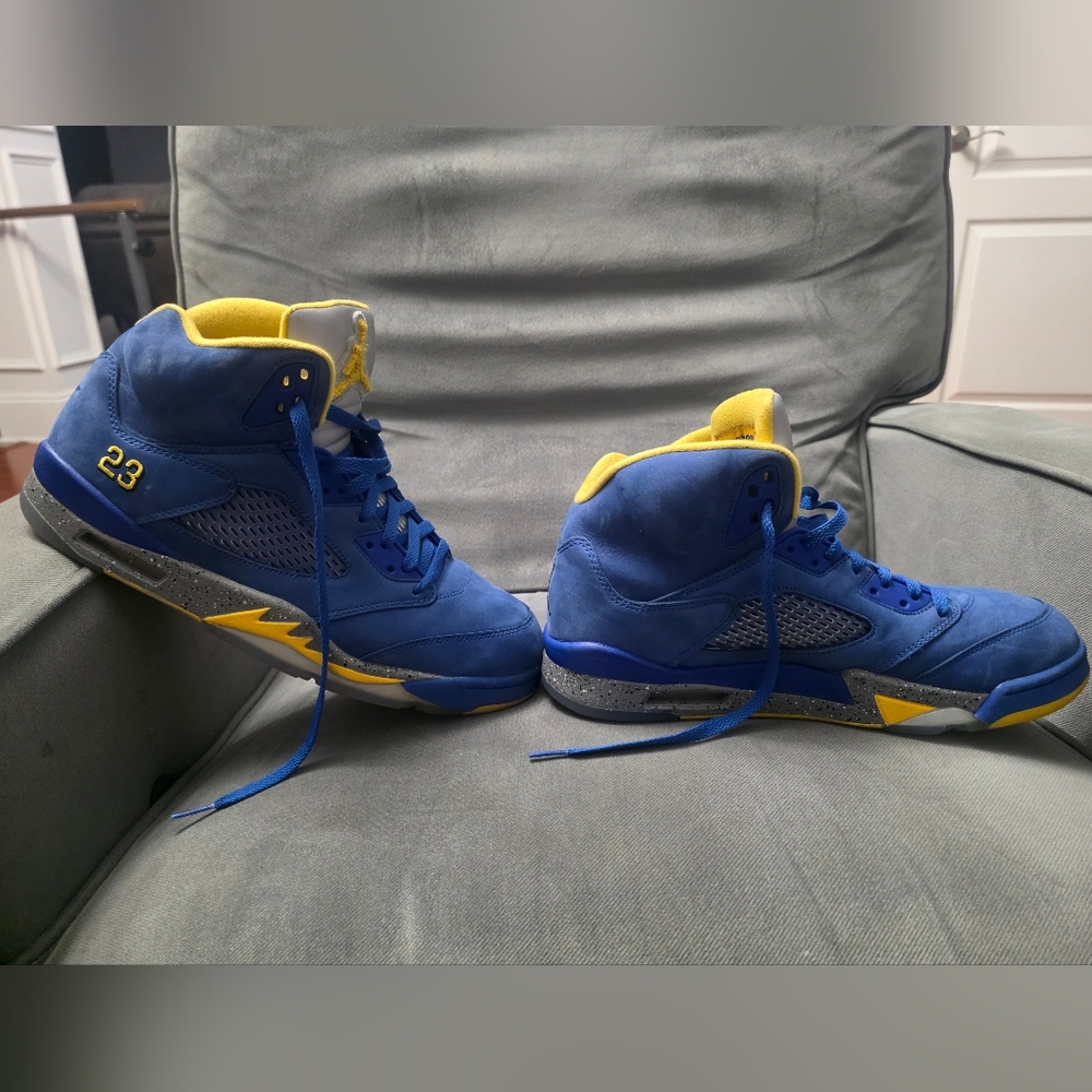 Air Jordan 5 Retro Jsp Laney Varsity Royal Shoes - Picture 3 of 5
